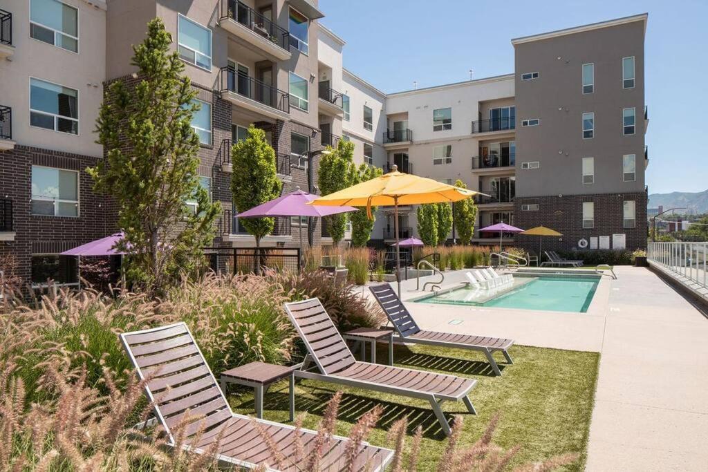 Downtown Walking Oasis With King Bd And City View Salt Lake City Bagian luar foto
